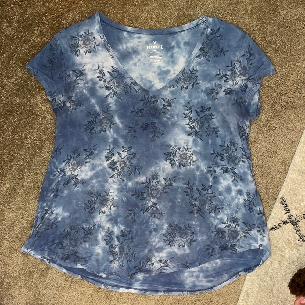 American Eagle blue tie dye “Favorite T”, Size XL.